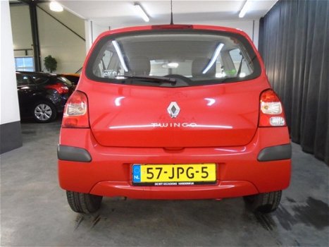Renault Twingo - 1.2 Authentique in ZEER NETTE STAAT incl. AIRCO en NWE APK /GARANTIE - 1