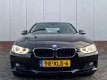 BMW 3-serie - 320i High Exe | Automaat | Xenon - 1 - Thumbnail