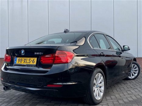 BMW 3-serie - 320i High Exe | Automaat | Xenon - 1