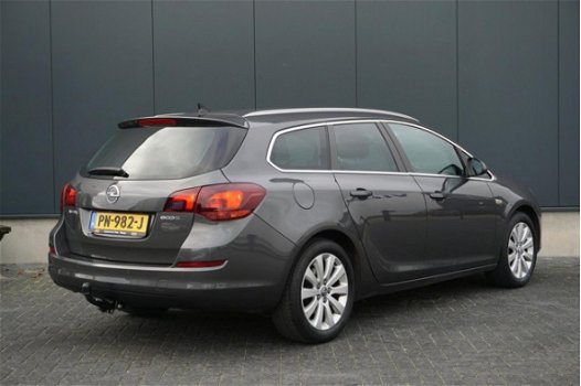 Opel Astra Sports Tourer - 1.7 CDTi S/S Cosmo NAVI CRUISE CLIMA STOEL-STUUR VERWARMING PDC V&A TREKH - 1