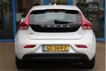 Volvo V40 - 2.0 D2 Momentum Harman/Kardon - Navi - PTS - 1 - Thumbnail