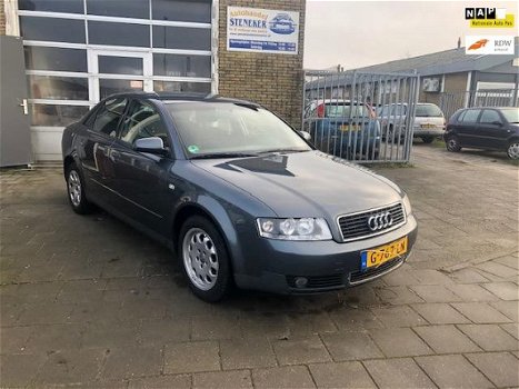 Audi A4 - 2.0 Advance - 1