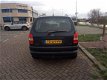 Opel Zafira - 2.2 Executive 7 persoons apk 06-2020 meeneemprijsje - 1 - Thumbnail