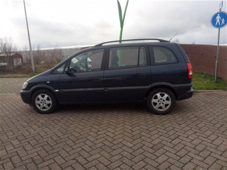 Opel Zafira - 2.2 Executive 7 persoons apk 06-2020 meeneemprijsje - 1