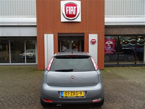 Fiat Punto Evo - 5 drs. TwinAir 85 Sport 2e Eig CLIMATE/PARKPILOT/CRUISE/METALLIC()/LMV/ELEK - 1