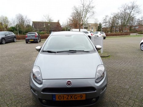 Fiat Punto Evo - 5 drs. TwinAir 85 Sport 2e Eig CLIMATE/PARKPILOT/CRUISE/METALLIC()/LMV/ELEK - 1