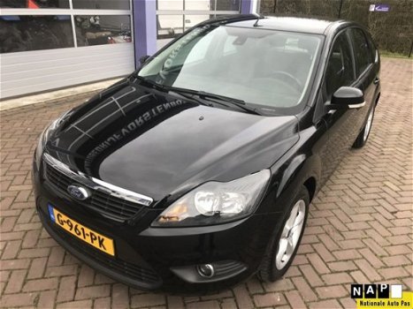 Ford Focus - 1.6 Trend * AUTOMAAT * 5 DEURS - 1