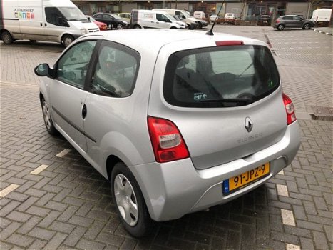 Renault Twingo - 1.2 16v Dynamique Automaat Climate, Cruise, Radio/cd - 1