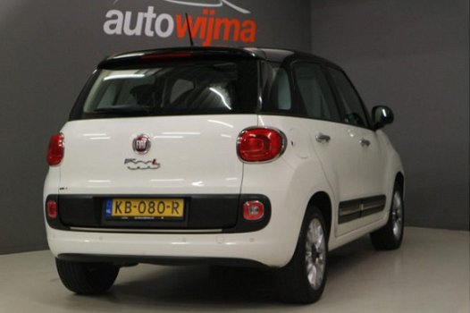 Fiat 500 L - 0.9 105pk TwinAir Lounge Panoramadak, Bi-Colore, Navigatie - 1