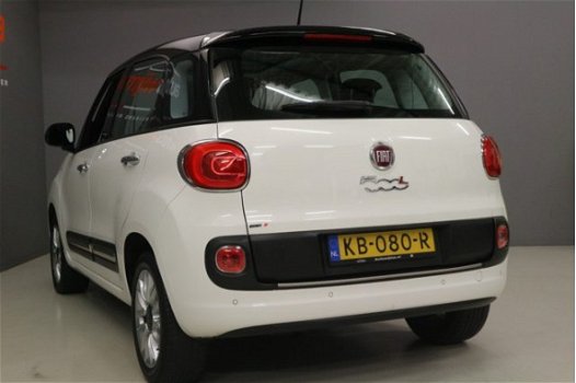 Fiat 500 L - 0.9 105pk TwinAir Lounge Panoramadak, Bi-Colore, Navigatie - 1