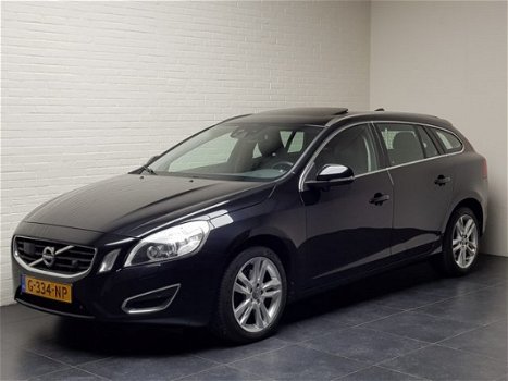 Volvo V60 - T5 2.0 240Pk 1e Eig Leer Navi Dak Xenon - 1