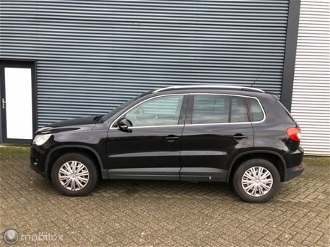 Volkswagen Tiguan - 2.0 TDI Comfort&Design 4Motion Clima 4x4 - 1