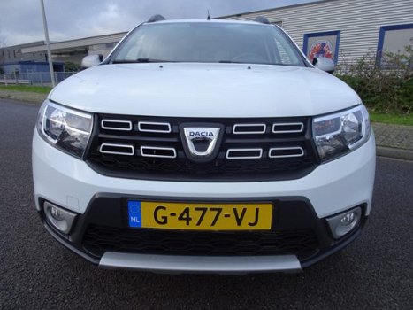 Dacia Logan MCV - 0.9 TCe Stepway - 1