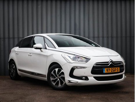 Citroën DS5 - 1.6 e-HDi, Chic, Leder, Navi, Dealer Onderh., NL-Auto - 1