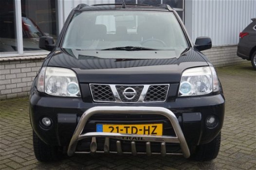 Nissan X-Trail - 2.2 dCi Columbia Style 4WD - 1