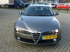 Alfa Romeo 159 - 2.2 JTS Distinctive