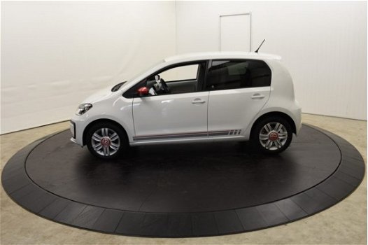 Volkswagen Up! - 1.0 BMT up Beats 5Drs Camera PDC Airco - 1