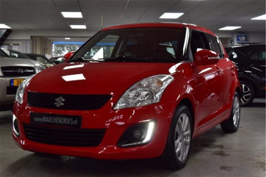 Suzuki Swift - 1.2 Colorline EASSS Clima Keyless Entry/Start 100943 Km - 1