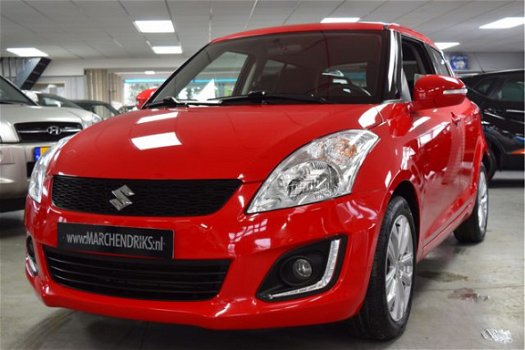 Suzuki Swift - 1.2 Colorline EASSS Clima Keyless Entry/Start 100943 Km - 1