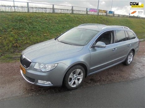 Skoda Superb Combi - 1.6 TDI Greenline Ambition Business Line Superb 1.6 tdi voll opties vol leer xe - 1