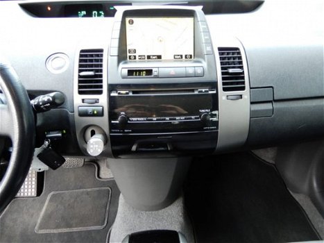 Toyota Prius - 1.5 VVT-i Tech Edition Navi | Camera - 1