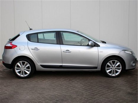 Renault Mégane - 1.6 Celsium Clima Fm-Navi 17