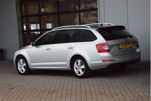 Skoda Octavia Combi - 1.6 TDI Greenline Businessline navi - 1