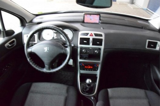 Peugeot 307 SW - 1.6-16V Premium pano navi cruise trekhaak - 1