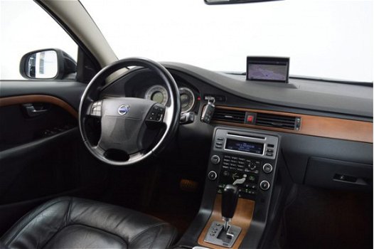 Volvo V70 - 3.0 286PK T6 AWD Summum Automaat | leer | bi-xenon | adapt. cruise | stoelverwarming | N - 1