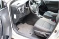 Toyota Auris - TS 1.8 Hybrid Lease Navigatie-Panoramadak-Cruise control - 1 - Thumbnail