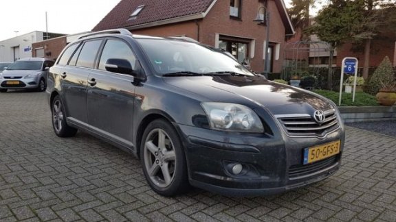 Toyota Avensis - 2.2 D-4D LUNA BUSINESS - 1