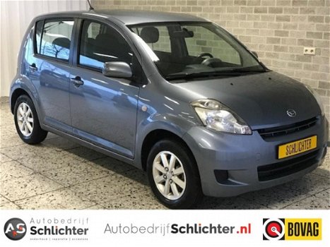 Daihatsu Sirion - 2 1.3 Supreme Airco/LM-velgen/Radio CD/El-ramen - 1