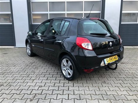 Renault Clio - 1.2 Collection / LM / Navi / Airco - 1