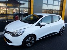 Renault Clio - TCe 90 Expression Navi