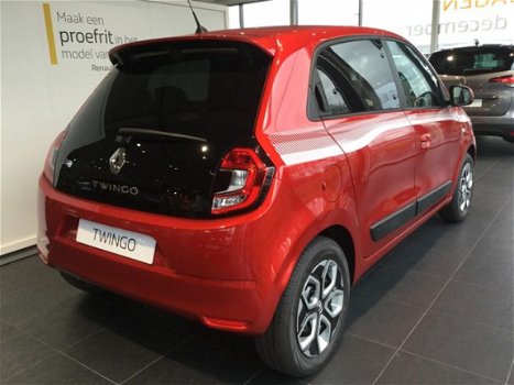 Renault Twingo - SCe 75 Collection Rijklaar € 13.996, - 1