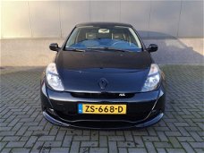 Renault Clio - 2.0 16v RS