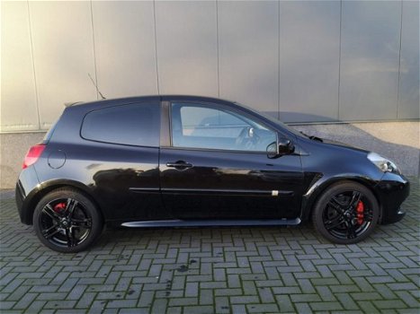 Renault Clio - 2.0 16v RS - 1