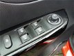 Renault Captur - TCe 90PK Helly Hansen / R-Link / Camera / 17'' Lmv / Nieuwstaat - 1 - Thumbnail