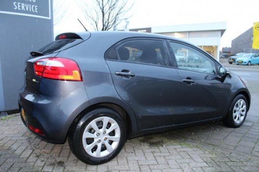 Kia Rio - 1.2 CVVT Plus Pack 86 PK / 5 DEURS / AIRCO / LAGE KM - 1