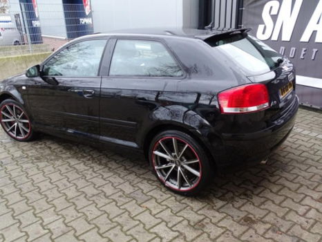 Audi A3 - 1.6 Attraction - 1