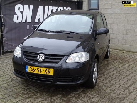 Volkswagen Fox - 1.2 Trendline - 1