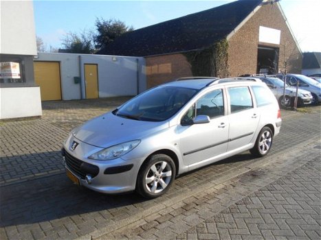 Peugeot 307 Break - 1.6 HDi XT 66kW Model 2007 - 1