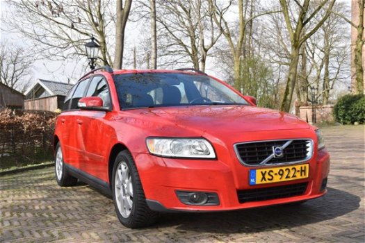 Volvo V50 - 1.8 zeer mooie en dealer onderhouden v 50 - 1