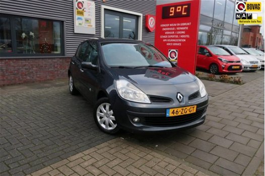 Renault Clio - 1.5 dCi Dynamique Airco / Cruise / Elek. ramen - 1