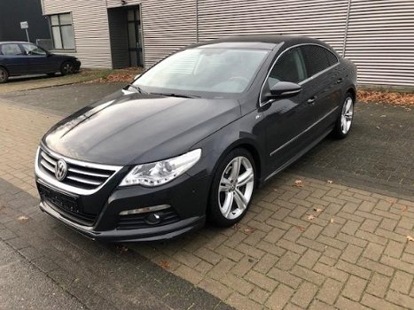 Volkswagen Passat CC - 2.0 TDI BlueMotion 4p. R-Line 170pk Xenon Panoramadak Pdc - 1