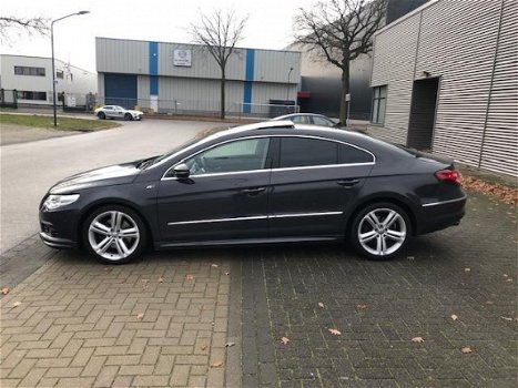 Volkswagen Passat CC - 2.0 TDI BlueMotion 4p. R-Line 170pk Xenon Panoramadak Pdc - 1