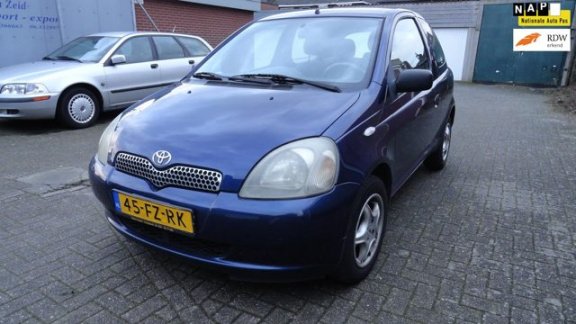 Toyota Yaris - 1.3-16V VVT-i Sol ( KM 231239 NAP AIRCO) - 1