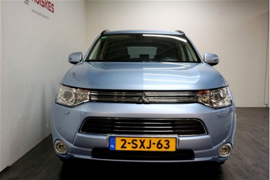 Mitsubishi Outlander - 2.0 PHEV Instyle Navigatie, Lederen bekleding, Schuifdak, Alarm - 1