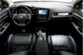 Mitsubishi Outlander - 2.0 PHEV Instyle Navigatie, Lederen bekleding, Schuifdak, Alarm - 1 - Thumbnail