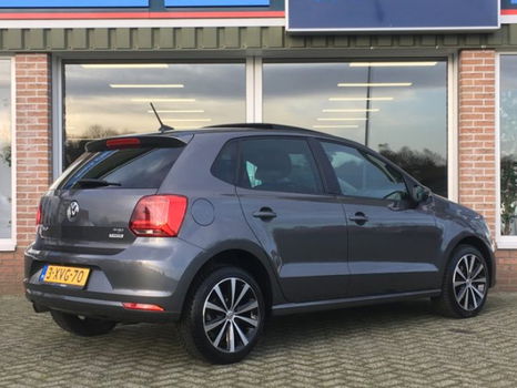 Volkswagen Polo - 1.2 TSI DSG Highline | Navigatie groot | Panorama dak | Adaptive Cruis control | P - 1